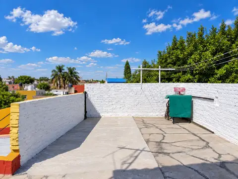 Depto Tipo Casa 3 ambientes con 1 baño