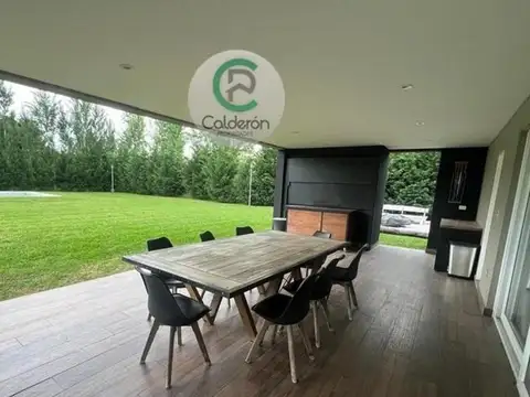 Casa en Venta de 4 dormitorios