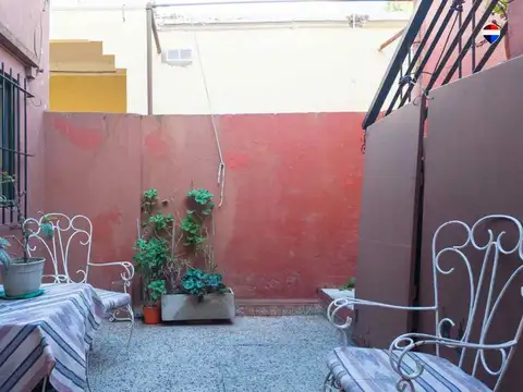 VENTA CASA 3 AMBIENTES PATIO LANUS ESTE