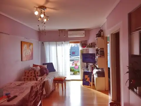 Gabriela Mistral 2700