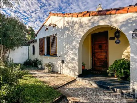 Casa con gran potencial en venta en San Isidro.