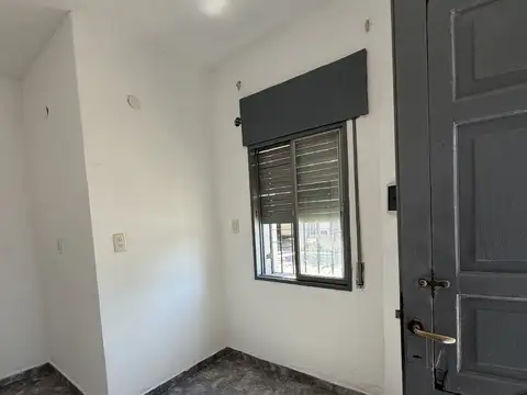Local en Alquiler en Ciudadela, $ 500.000