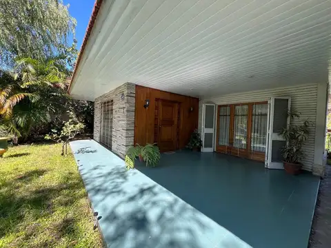 Importante casa a la venta en Sarandi