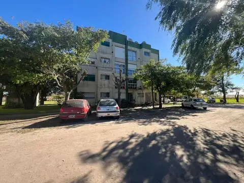 VENTA DEP. 3 AMB. AL FRENTE APTO CREDITO