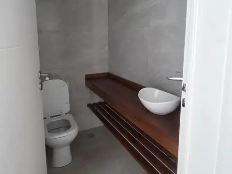 Casa en Venta en El Canton - Norte, USD 245.000