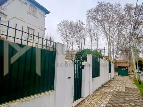 Casa Chalet  en Venta en Vicente López, G.B.A. Zona Norte, Argentina