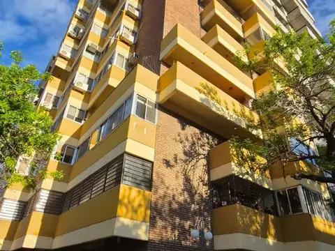 Venta Departamento 1 Dormitorio con Balcón Corrido – República de la Sex