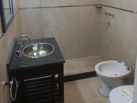 Departamento en Alquiler en Pablo Podesta, $ 380.000