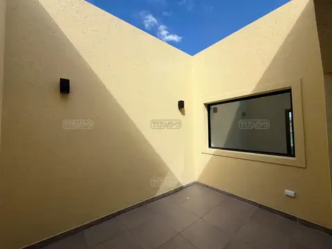 Casa  en Alquiler en Santa Sofía, Pilar del Este, Pilar