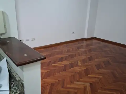Departamento en Alquiler en Almagro, $ 900.000