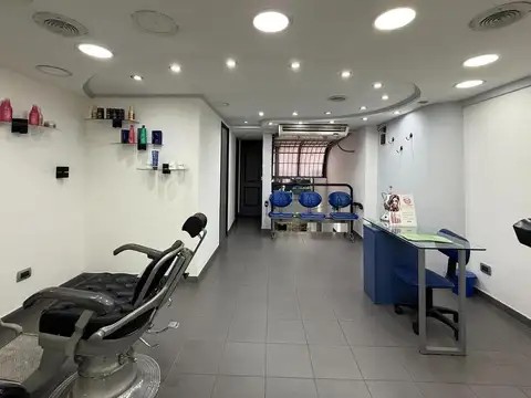 Local en Venta en Lomas del Mirador, USD 150.000
