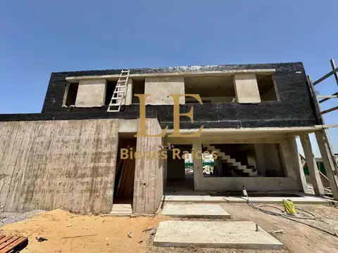 Casa en Venta en Puertos - Barrio Amarras, USD 420.000