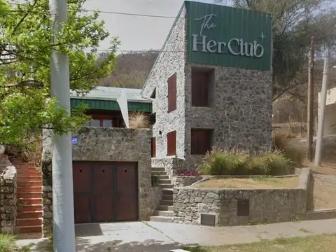 Casa en Tres Cerritos - Braquiquitos al 300