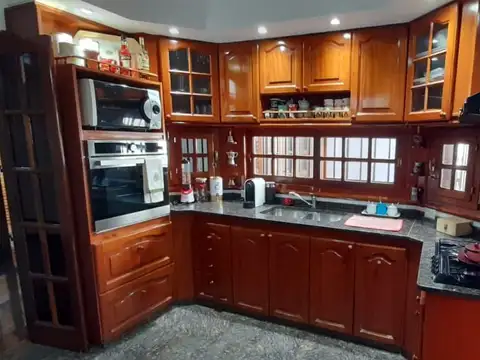 Sarmiento 4600