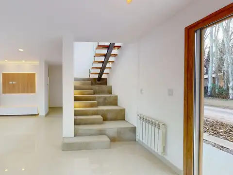 Casa en Venta en Plottier, USD 460.000