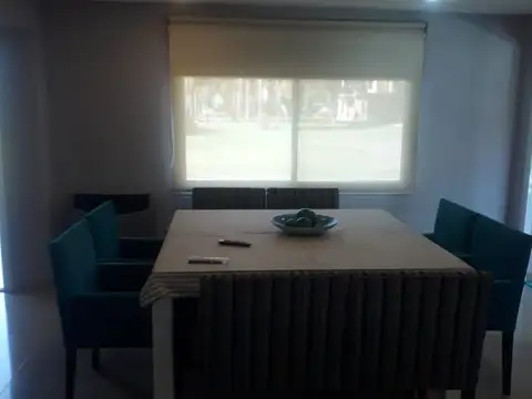 Av. Santa Fe 2800