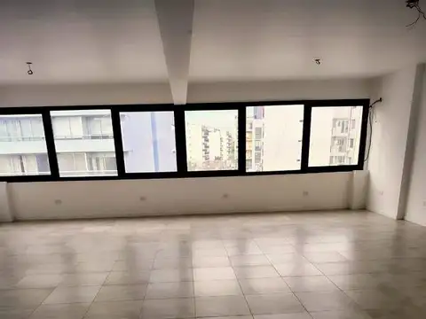Oficina en Alquiler en Colegiales, $ 1.700.000