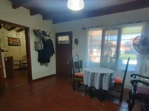 Depto Tipo Casa en Alquiler de 2 dormitorios