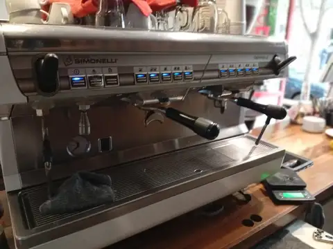 Azcuénaga 1200
