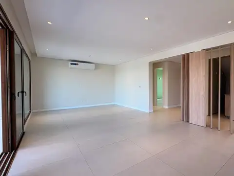 Casa 4 ambientes con 4 baños