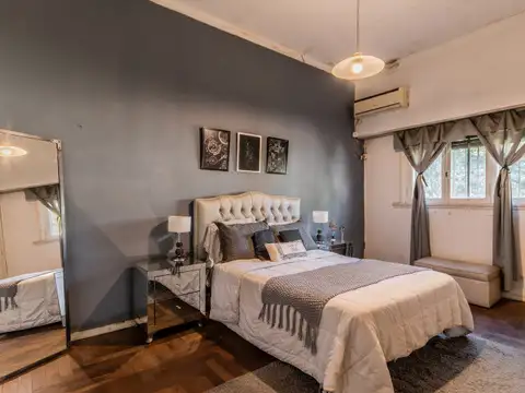 Casa 5 ambientes con 1 baño