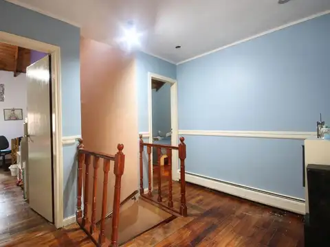 Depto Tipo Casa 4 ambientes con 3 baños
