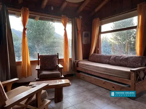 Complejo de Cabañas  en Villa Meliquina con Vistas al Lago y Gran Potencial de Desarrollo
