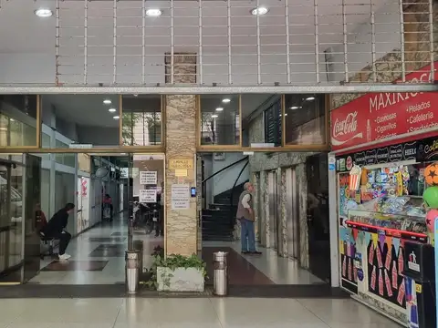 Oficina en Alquiler en Tribunales, $ 200.000