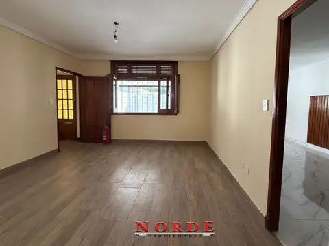 Depto Tipo Casa en Venta en Mataderos, USD 220.000