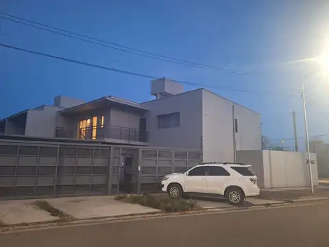 Departamento en Venta en Lujan de Cuyo, Luján de Cuyo