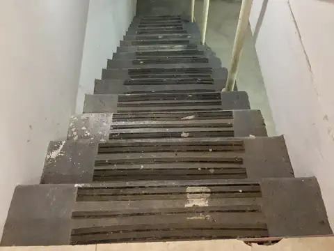 Local en Venta en Olivos, USD 135.000