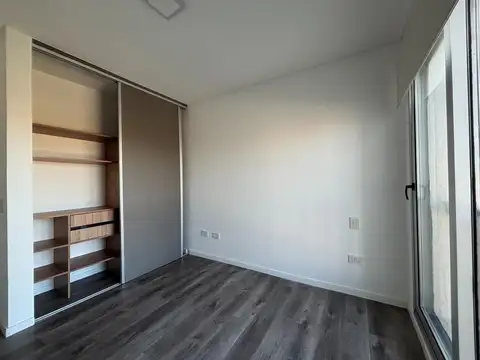 Departamento en Alquiler con 1 cocheras