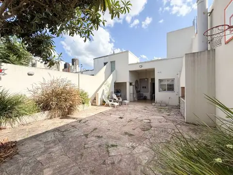 CASA EN VENTA EN PERGAMINO 