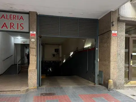 Cochera Fija - 1° Subsuelo - Excelente Ubicación - Galería Paris - Parque Rivadavia