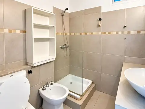 Depto Tipo Casa 4 ambientes con 1 baño