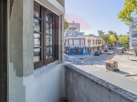 Avenida General José Garibaldi 2000