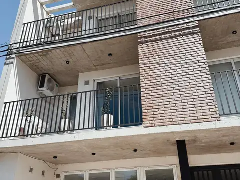 Local en Venta en Juan De Garay, USD 70.000