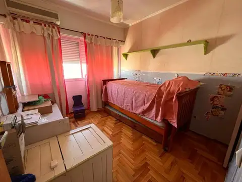 DEPARTAMENTO - 4 AMBIENTES - RAMOS MEJÍA