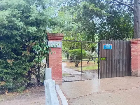 CASA QUINTA EN VENTA EN ALVAREZ
