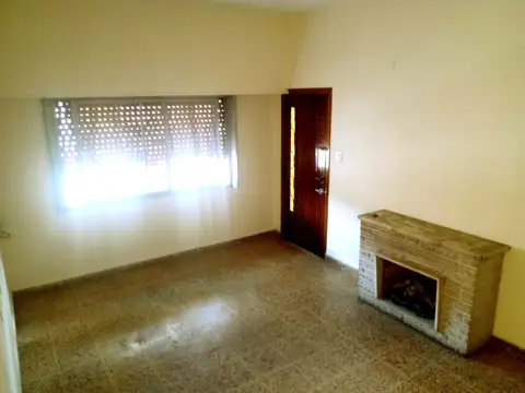 Casa en Venta en Avellaneda, USD 84.000