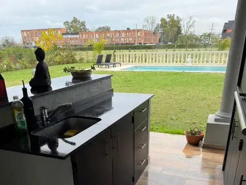 Casa en Alquiler A Estrenar