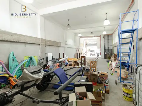 Galpon en Alquiler en Villa Urquiza, $ 4.800.000