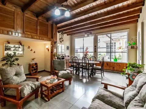 Casa en Venta de 5 dormitorios