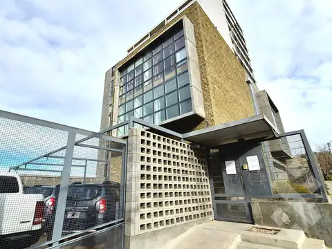 Venta Edif. Corporativo 3 plantas   Terreno remanente con Proyecto de Desarrollo Aprobado. Neuquén
