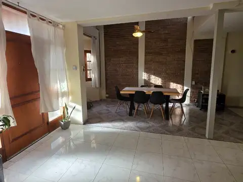 Casa en Venta en Villa Hipodromo, USD 72.000