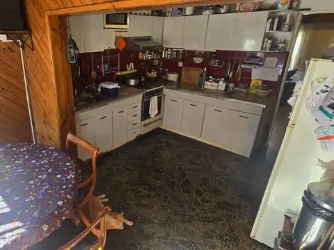 PROPIEDAD 3 AMB CON FONDO LIBRE PROXIMO A AV. MARQUEZ