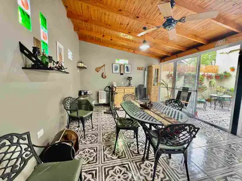 Depto Tipo Casa en Venta con 2 cocheras