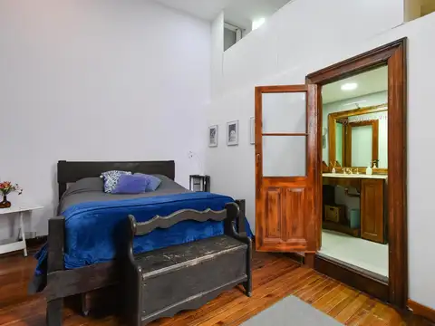 Depto Tipo Casa en Venta 70 años