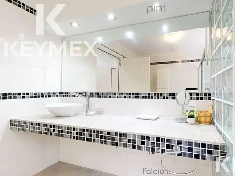 VENTA CASA DE 3 DORMITORIOS EN MIRALAGOS