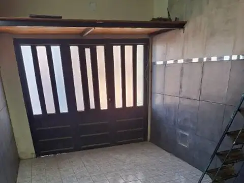 Solis 600 , Piso 0